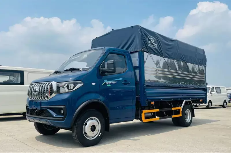 Giá xe tải 1.5 tấn 2026 bao nhiêu khi lăn bánh?